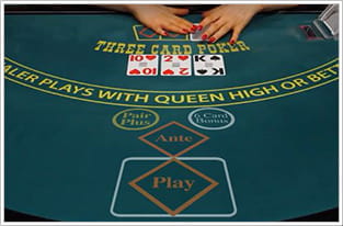 Live Dealer Casino mit 3 Card Poker